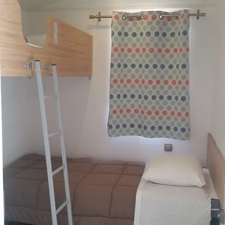 Κάμπινγκ Dolce 3*